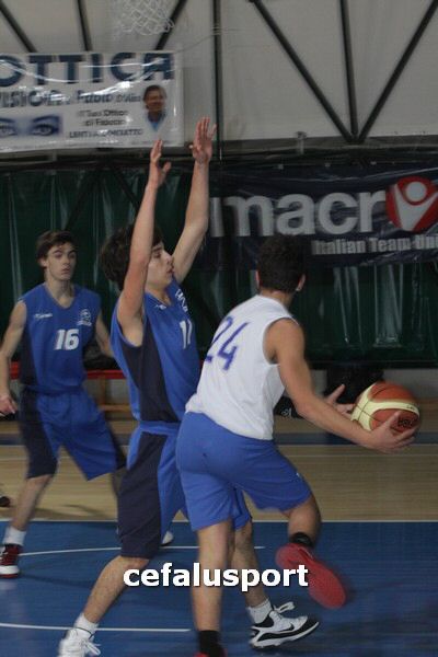 120220 basket 053_tn.jpg